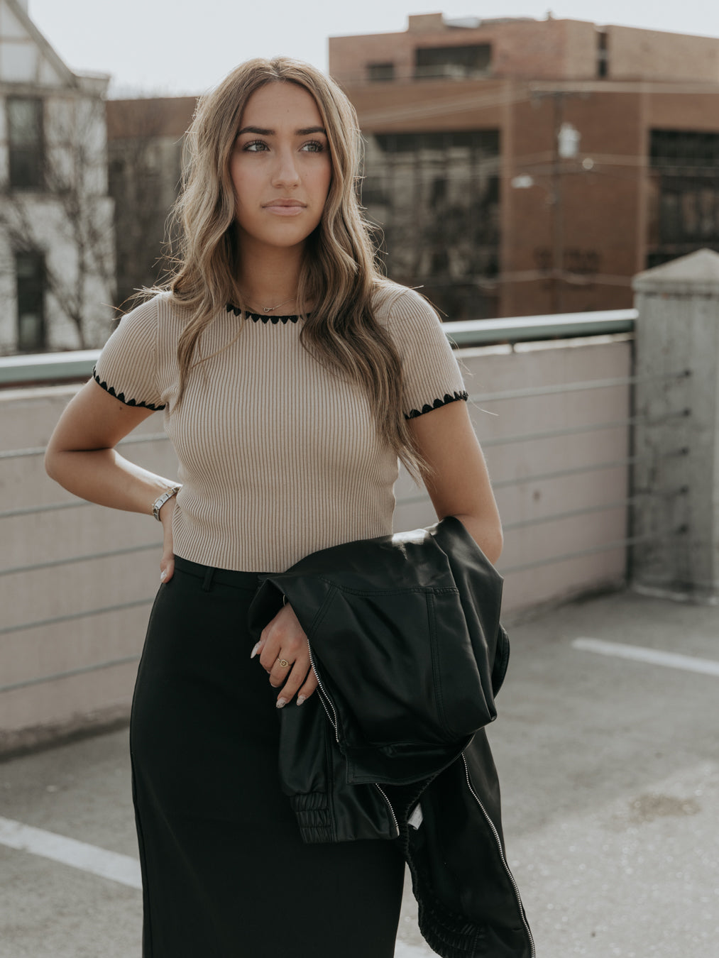 Layla Scallop Trim Short Sleeve Knit Crop Top